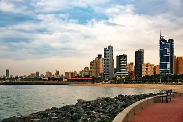 Kuwait: 12 industrial facilities identified for non-compliance with regulations