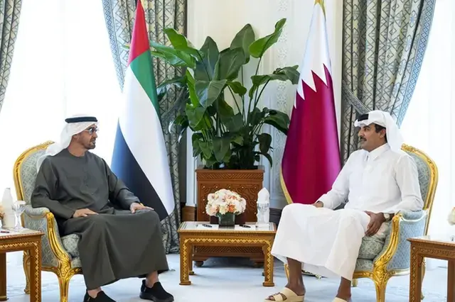 UAE President and Qatar’s Emir discuss fraternal ties and regional developments in phone call